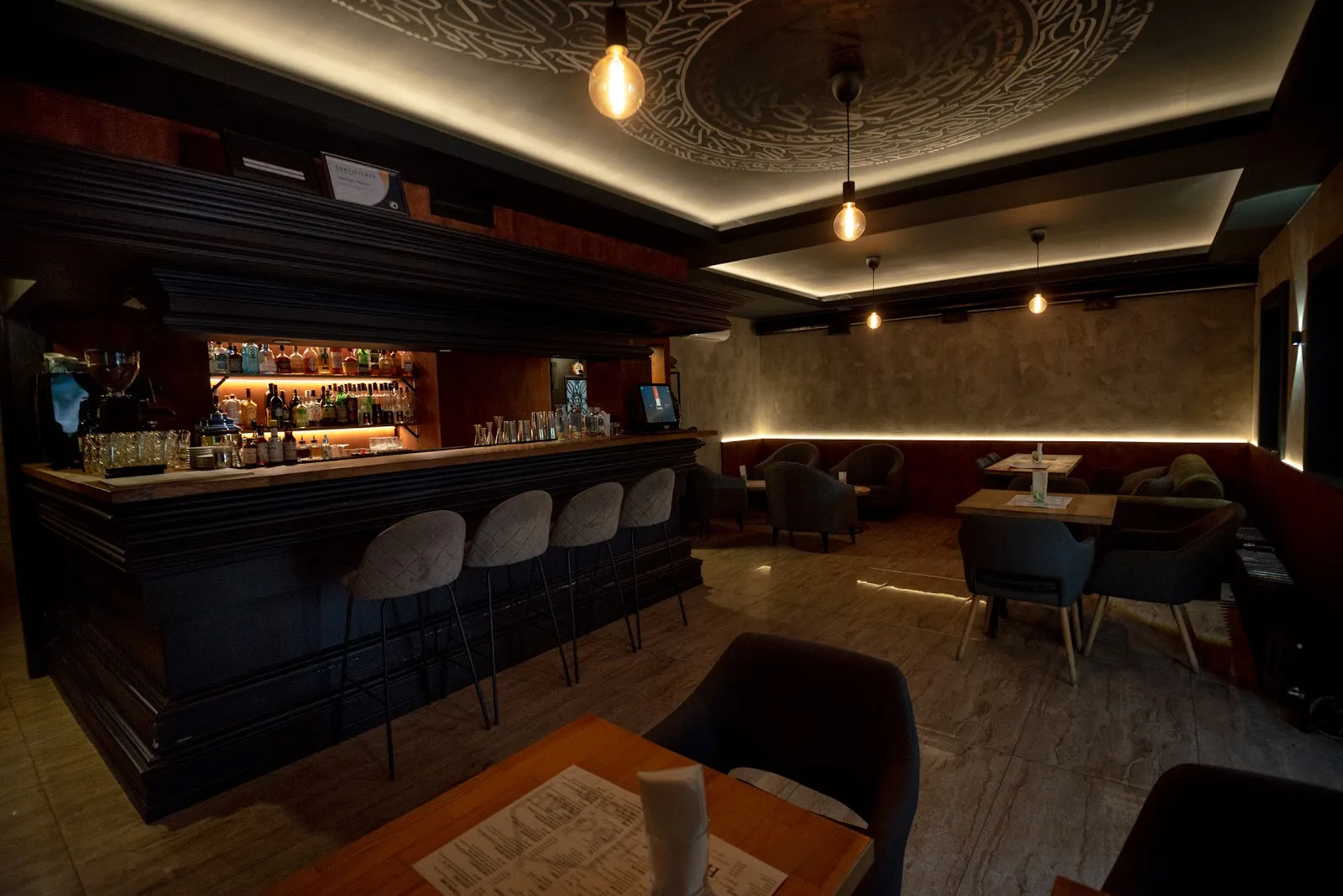 Hookah House | Lounge Bar