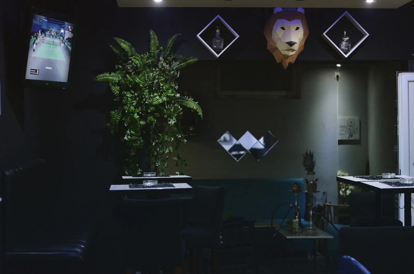 Royal Blue Shisha bar - 2
