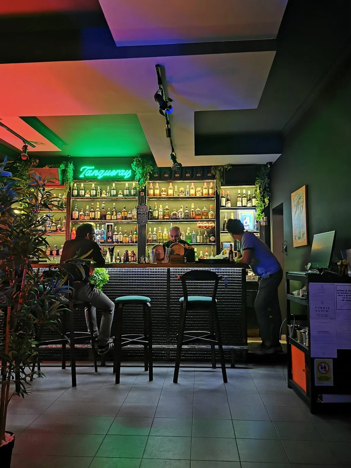 Detroit Bar - 1