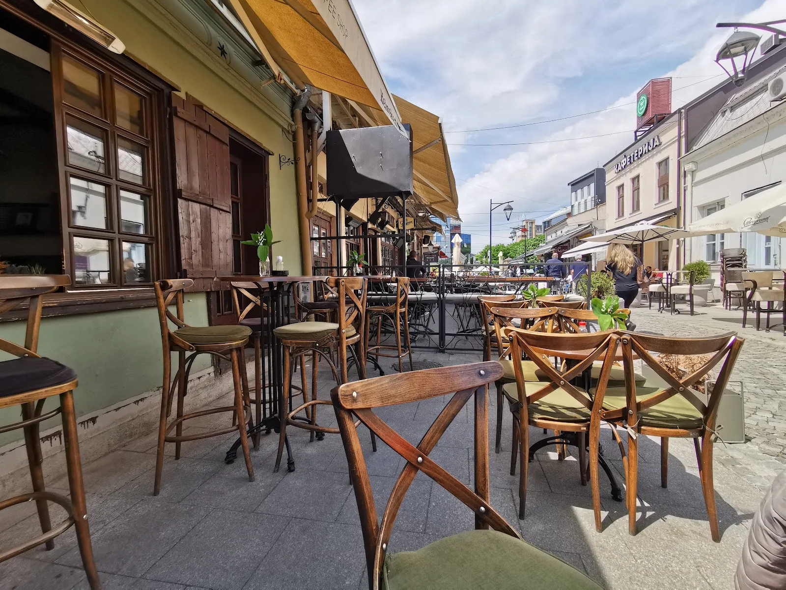 Tesla Caffe