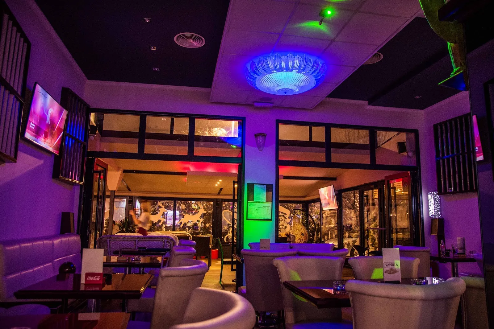Nila bar - 1