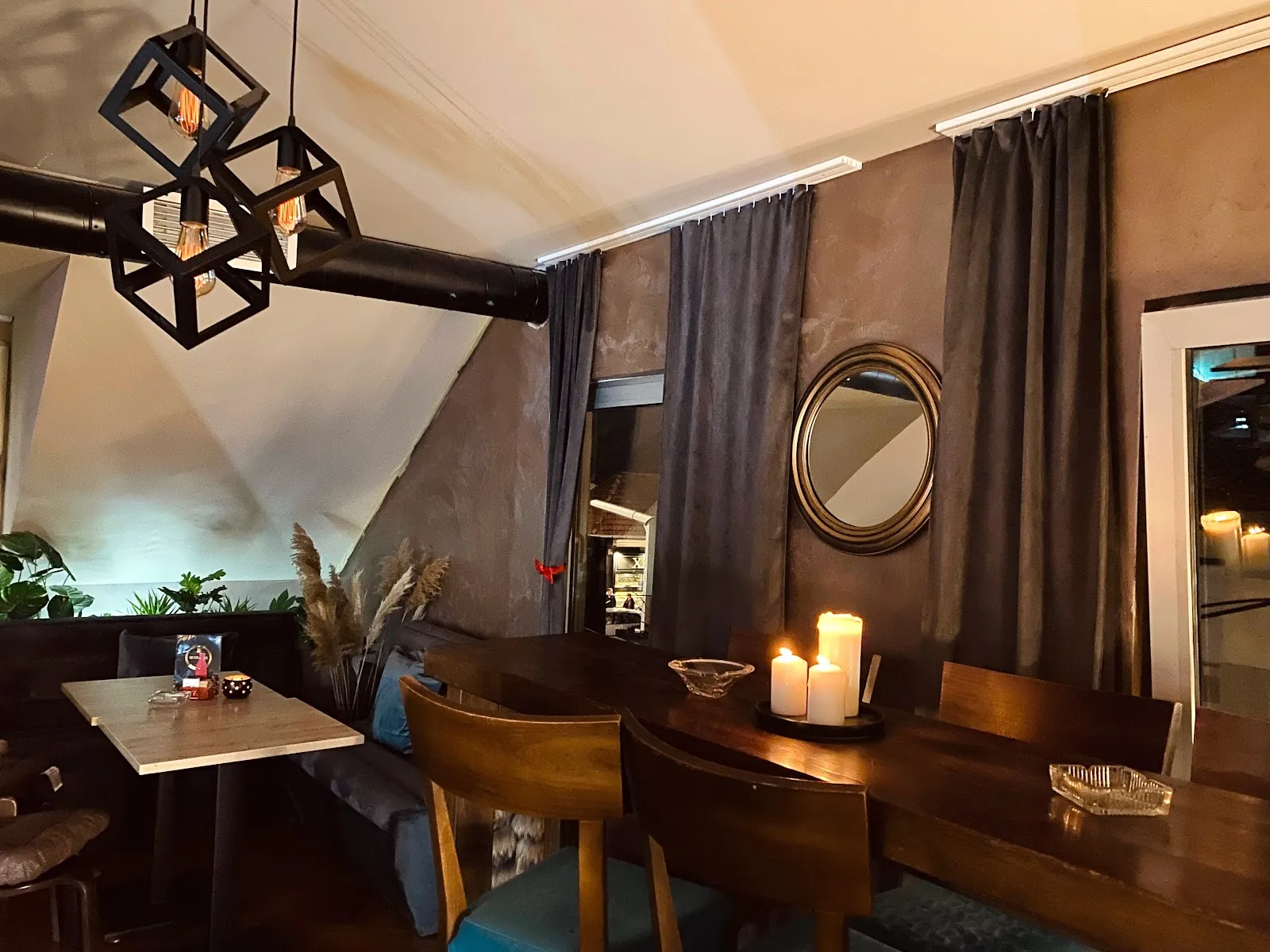 Gentleman Bar - 3